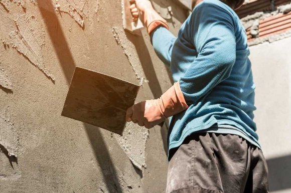 Maçon pour rénovation et surélévation d’un immeuble ancien à Six-Fours-les-Plages - AMGM